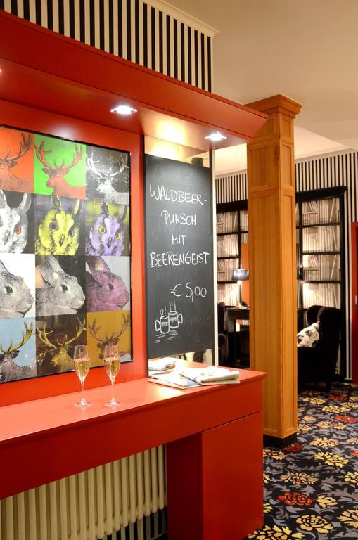 Hotel Schieferhof - Glaslust ノイウハウス・アム・レンヴェーク エクステリア 写真