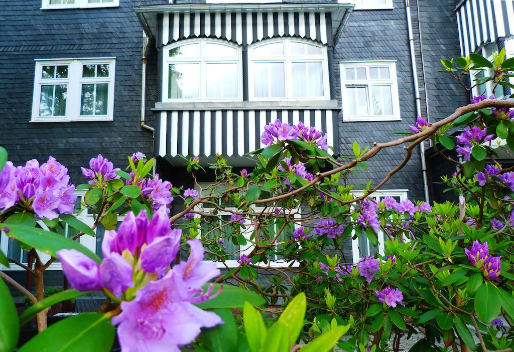 Hotel Schieferhof - Glaslust ノイウハウス・アム・レンヴェーク エクステリア 写真