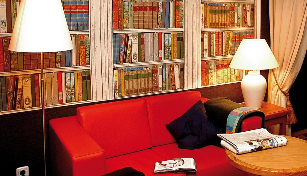Hotel Schieferhof - Glaslust ノイウハウス・アム・レンヴェーク エクステリア 写真