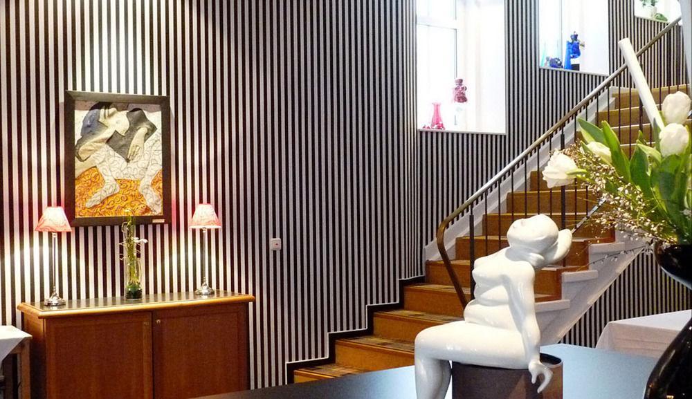 Hotel Schieferhof - Glaslust ノイウハウス・アム・レンヴェーク エクステリア 写真